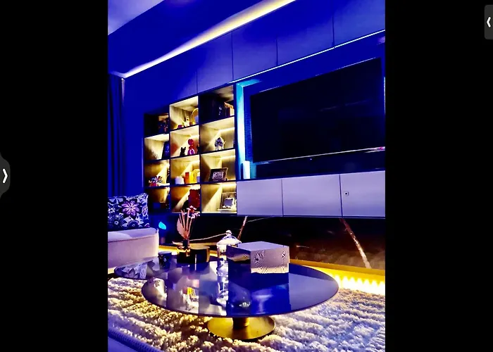 Luxury Flat With Private Rooftop - 18 Apartmán