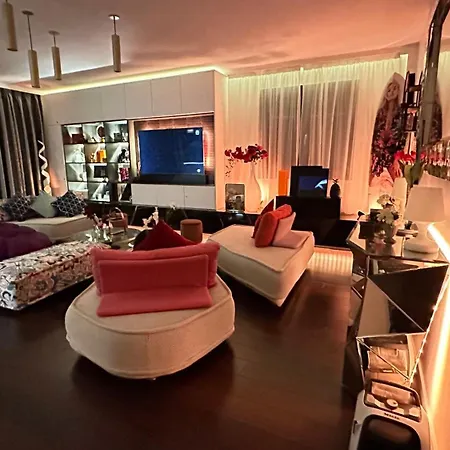 Luxury Flat With Private Rooftop - 18 Париж